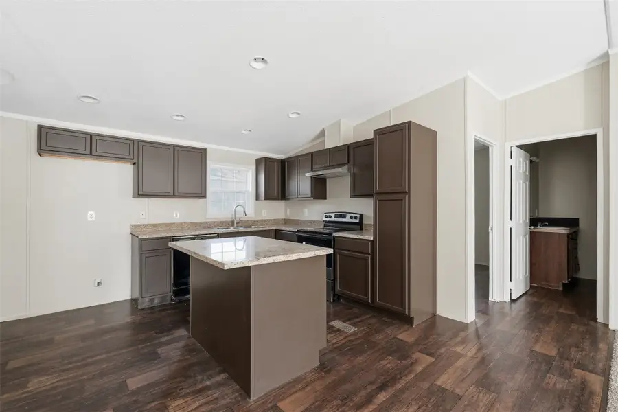 114 Dolphin Harbor N, Baytown, TX 77523 - #3