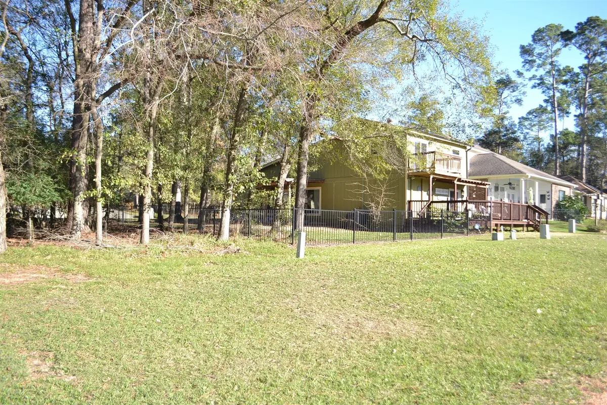 2931 Whitman Drive, Montgomery, TX 77356 - Image #1