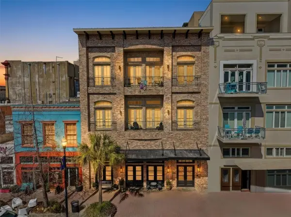 2214 Post Office Street #1A, Galveston, TX 77550