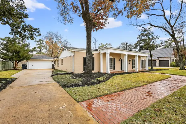 5911 Southern Hills Drive, Houston, TX 77069