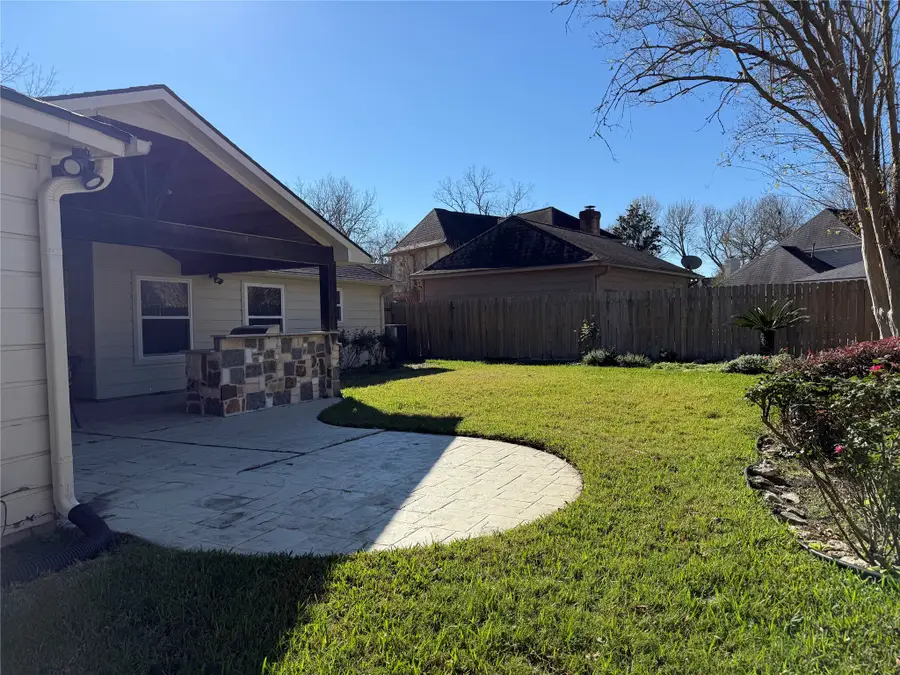 1222 Bittersweet Drive, Richmond, TX 77406 - Image #3