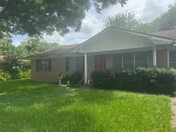 1209 W Jefferson Street, Brenham, TX 77833