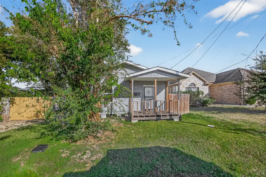 8211 Parnell Street, Houston, TX 77051 - Image #2