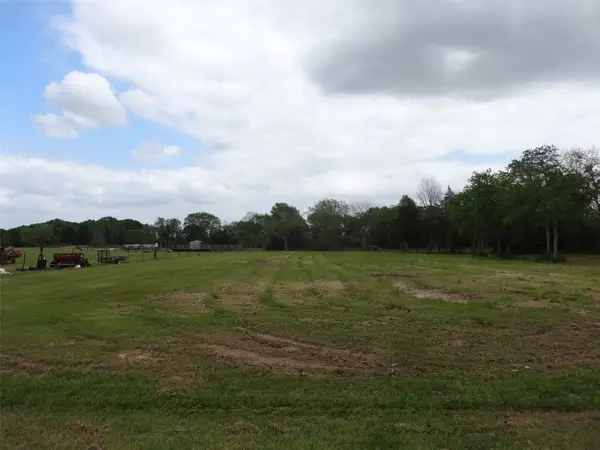 148 4th Street, Hempstead, TX 77445
