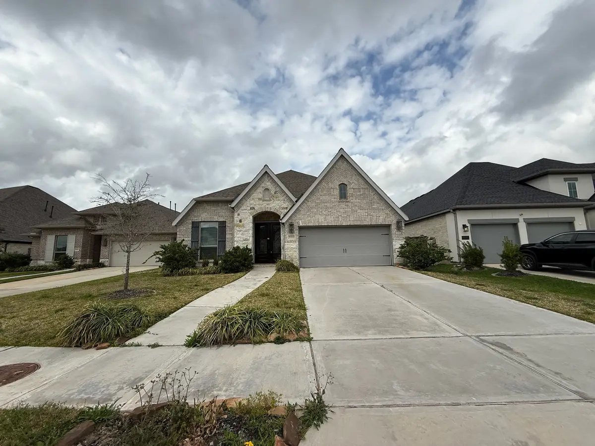 9311 Crescent Mill Drive, Missouri City, TX 77459 - #1