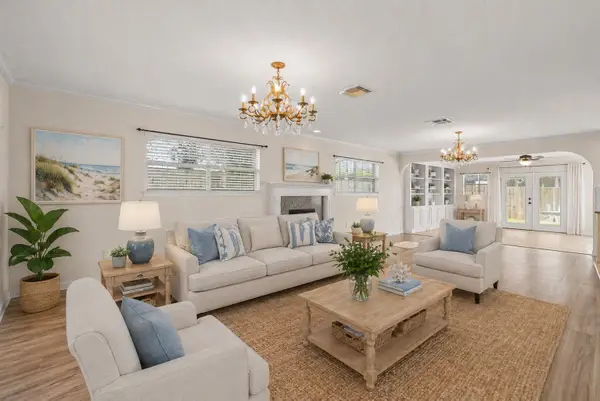 1506 Harbor View Circle, Galveston, TX 77550