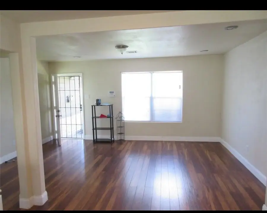 10601 Murr Way, Houston, TX 77048 - Image #2