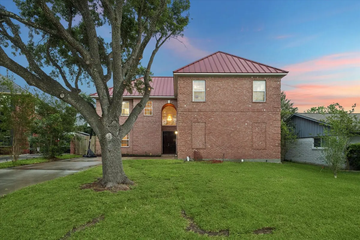 4505 Mimosa Drive, Bellaire, TX 77401 - #1