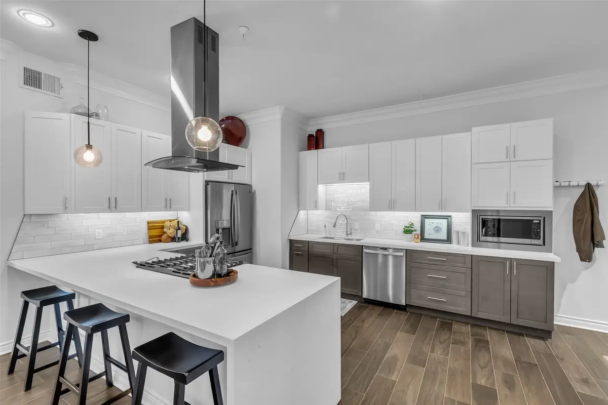 510 Lovett Boulevard #404, Houston, TX 77006 - Image #1