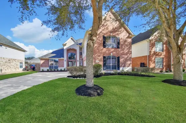 3615 Emerald Bay Lane, Sugar Land, TX 77498