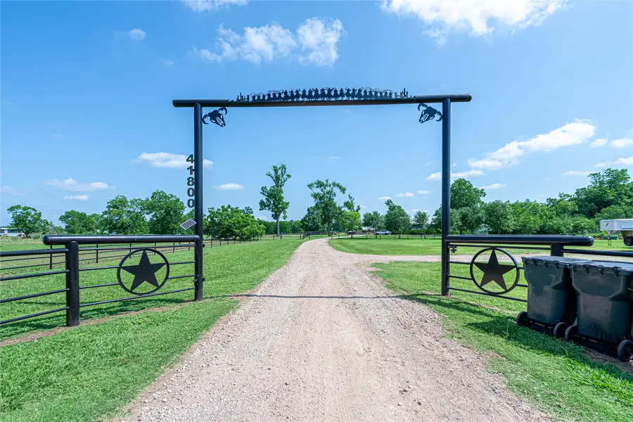 41802 Addie Gee Road, Hempstead, TX 77445 - Image #3