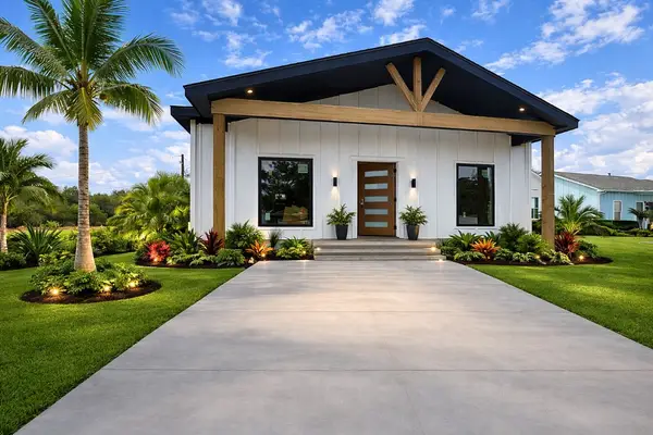 510 Jenni Lane, San Leon, TX 77539