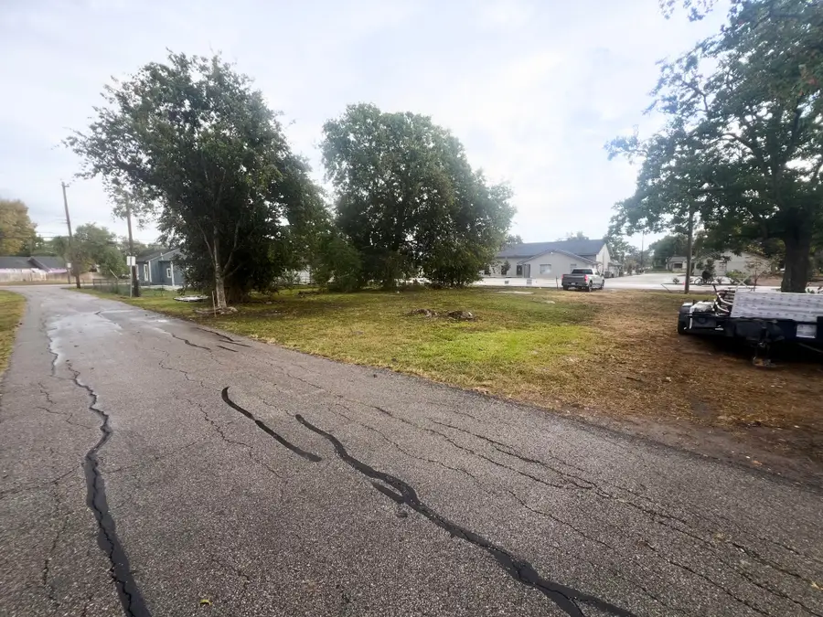 1012 Powell Street, Richmond, TX 77469 - Image #3