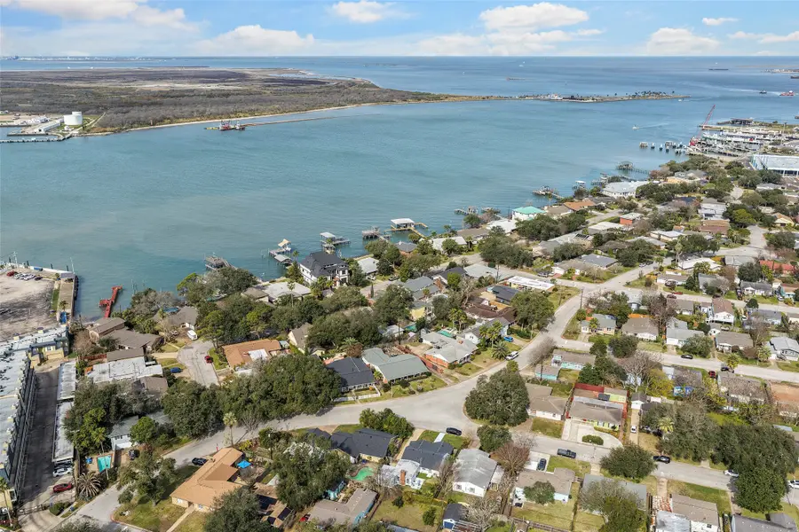 115 Marlin Avenue, Galveston, TX 77550 - #3