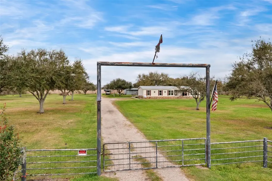 3410 County Road 159, Alvin, TX 77511 - #2