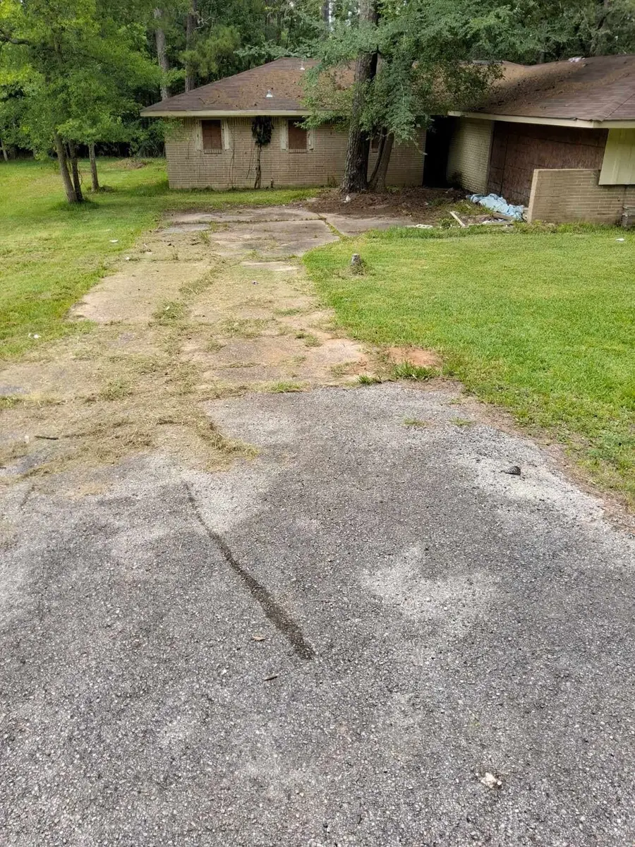 911 Shore Shadow Drive, Huffman, TX 77336 - #2