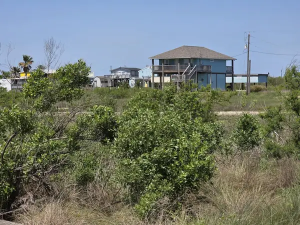 6162 Pompano Street, Sargent, TX 77414