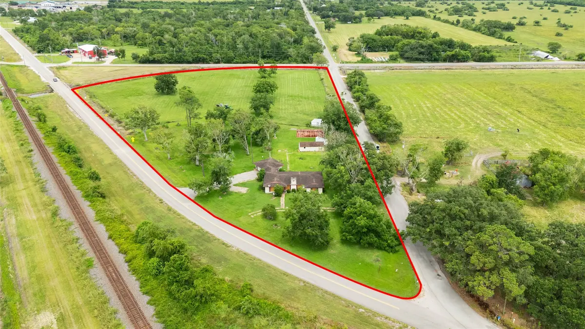 1513 County Road 210, Angleton, TX 77515 - Image #1
