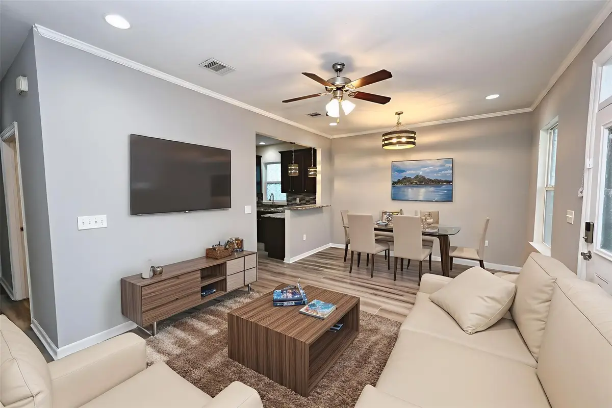 2107 54th Street, Galveston, TX 77551 - Image #1