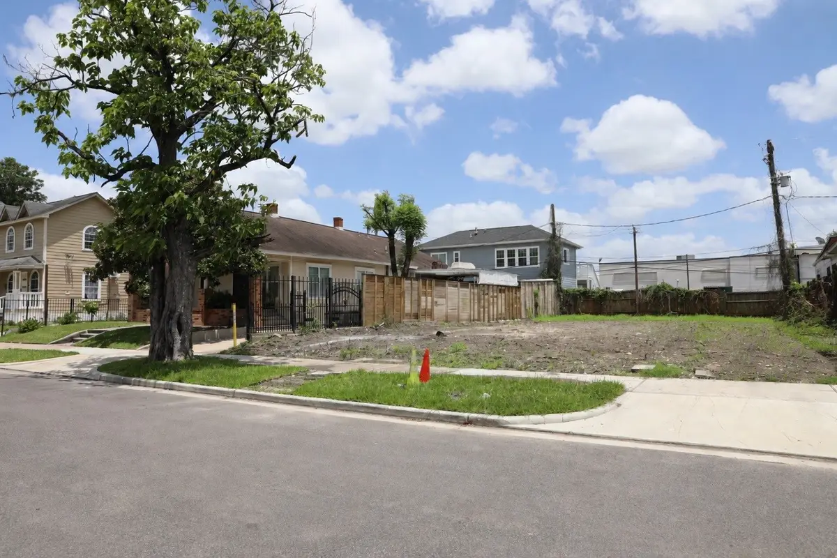 305 Everton Street, Houston, TX 77003 - #1