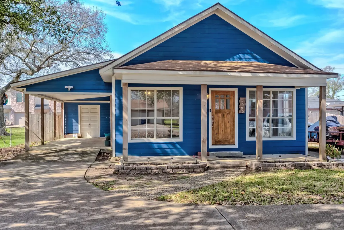 3206 Vernon Street, Nederland, TX 77627 - Image #1