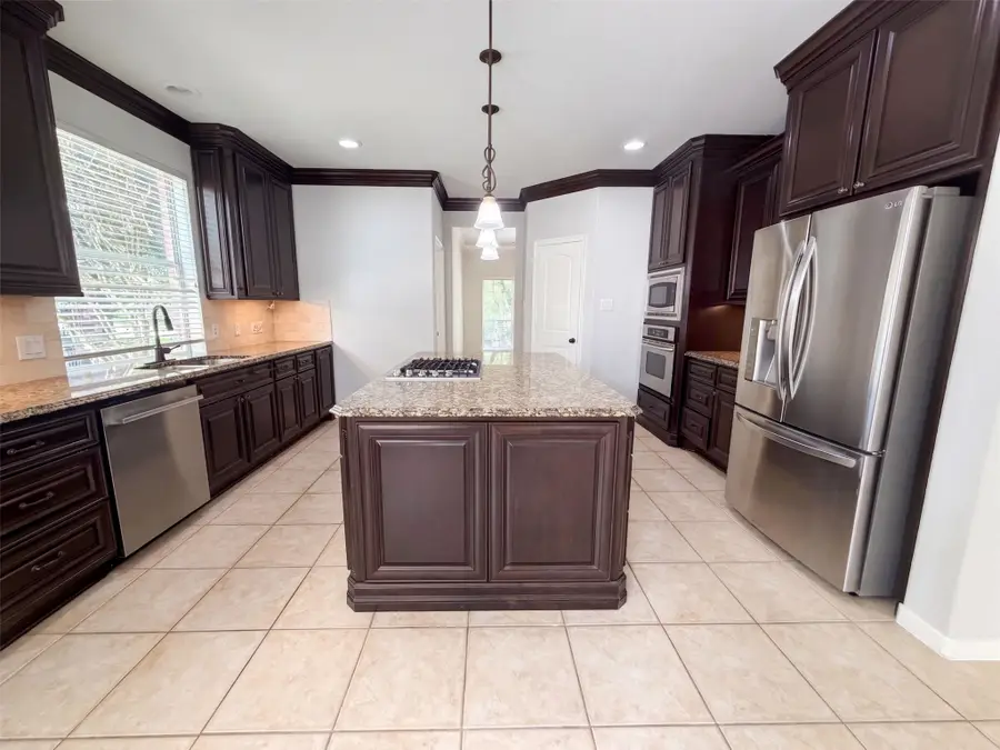 25722 Lake Springs Way, Spring, TX 77373 - #2
