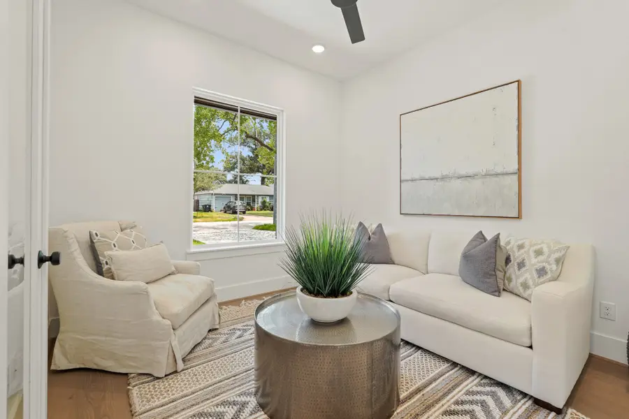 1850 Viking Drive, Houston, TX 77018 - Image #3