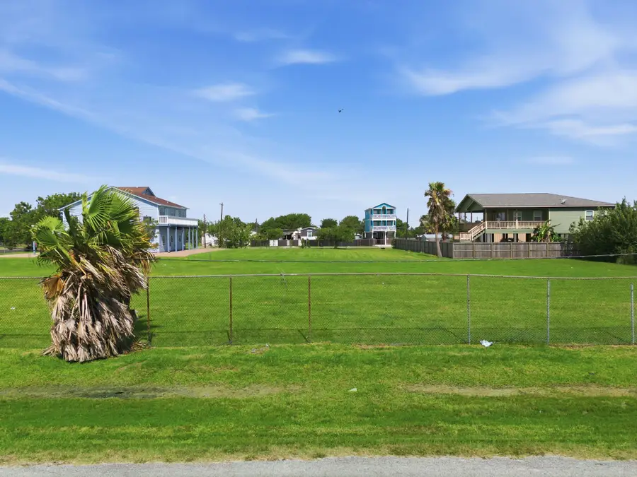 0 21st Street, San Leon, TX 77539 - #2