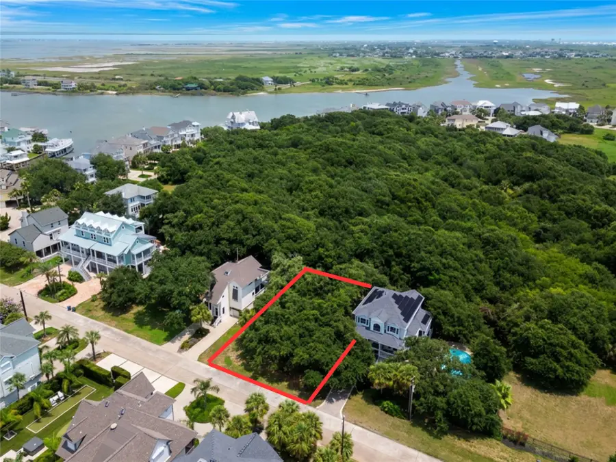 3423 Eckert Drive, Galveston, TX 77554 - #3