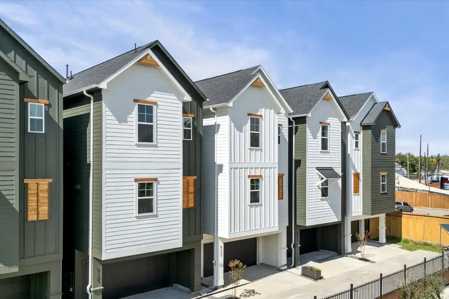 4125 De George Street, Houston, TX 77009 - Image #2