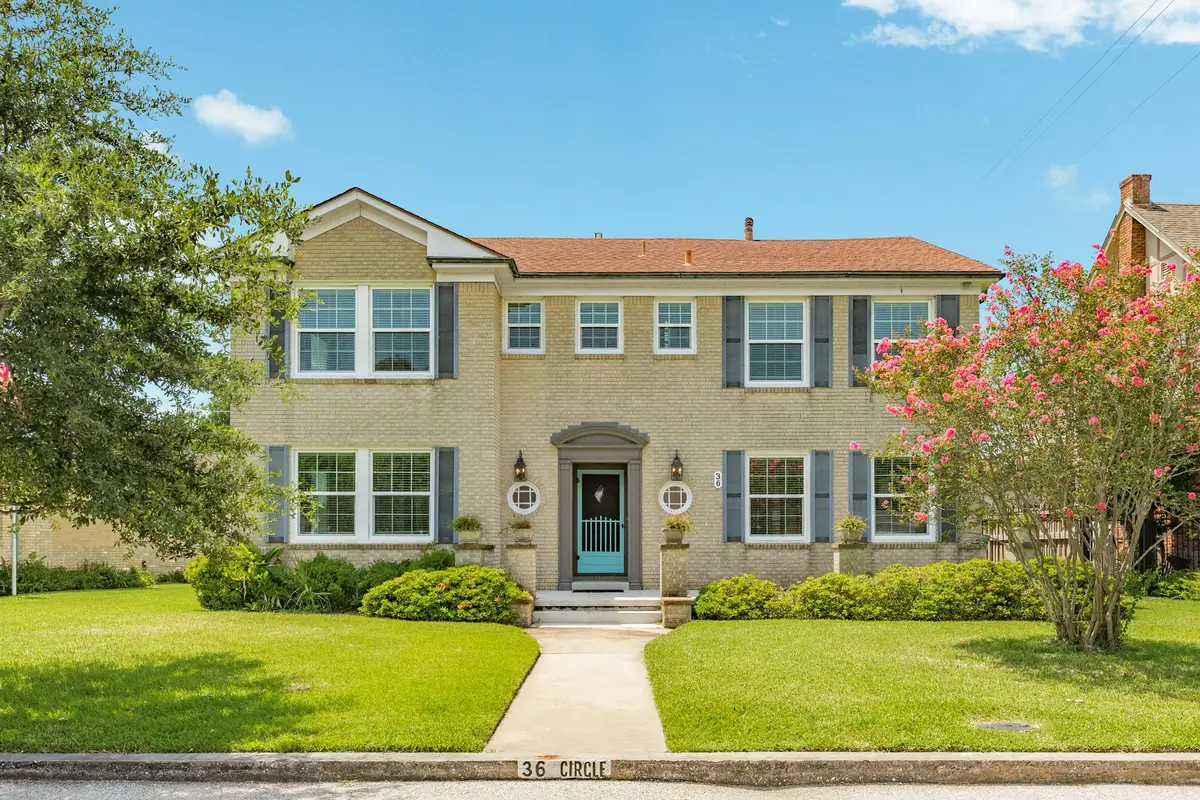 36 Cedar Lawn Circle, Galveston, TX 77551 - #1