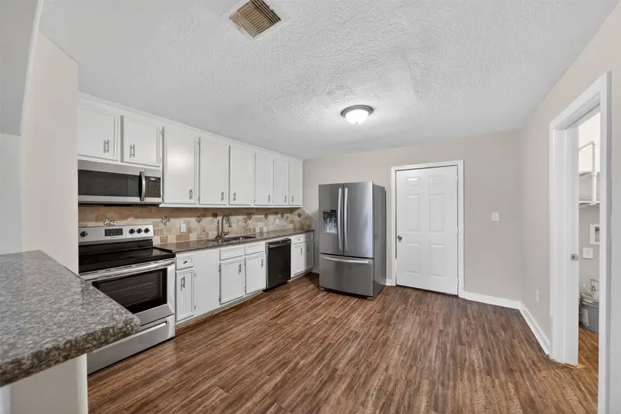 2510 Windsor Lane, Pasadena, TX 77506 - #3