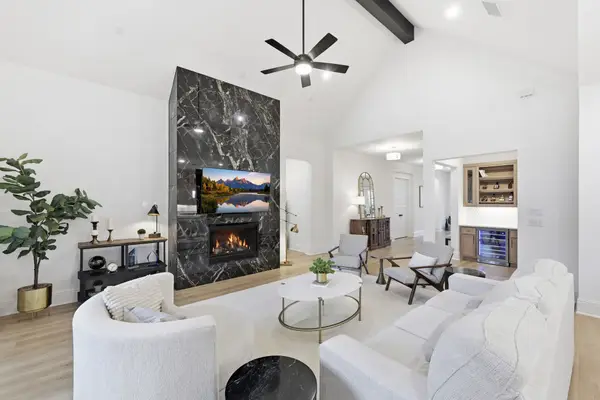 22089 Breakwater Lane, Porter, TX 77365