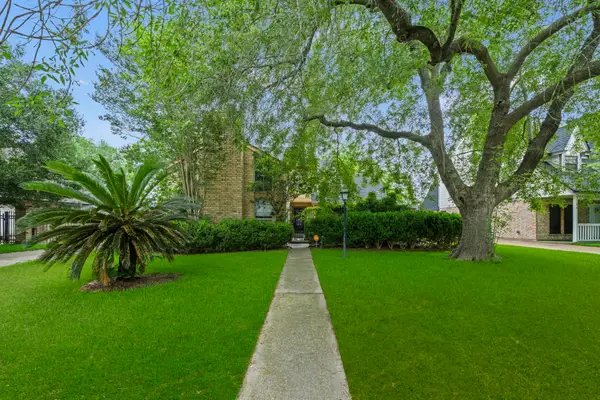 15239 Corona Del Mar Drive, Houston, TX 77083