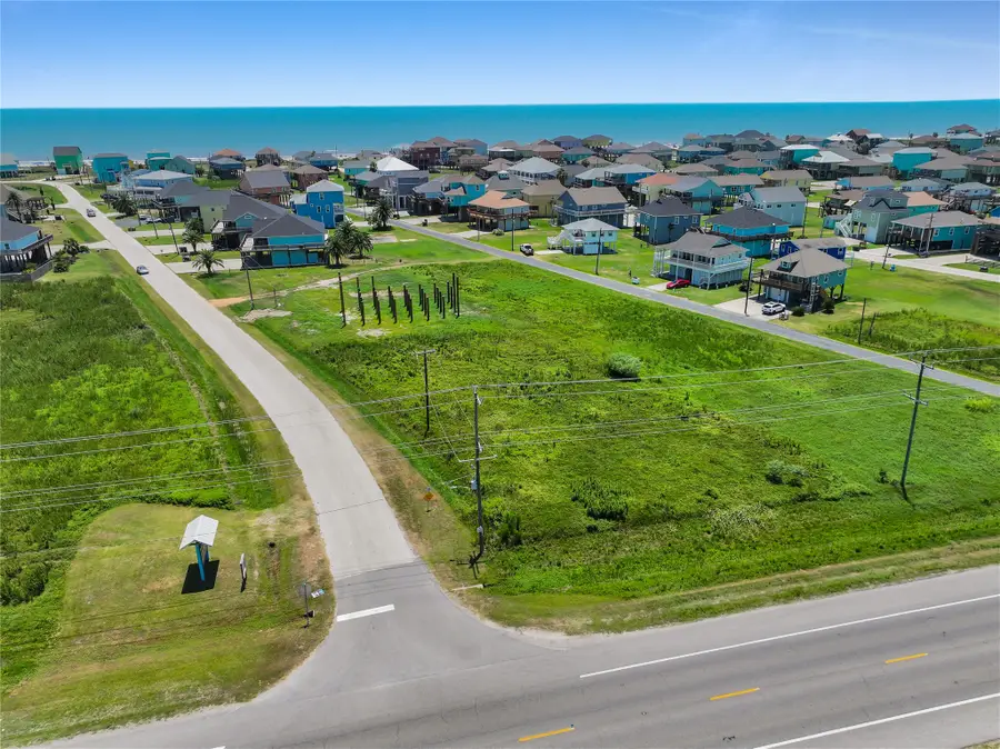 980 Copacabana Drive, Crystal Beach, TX 77650 - #3