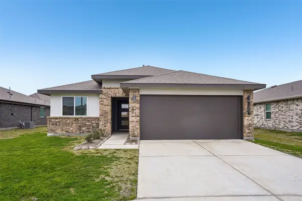 14807 Cold Water Drive, Baytown, TX 77523