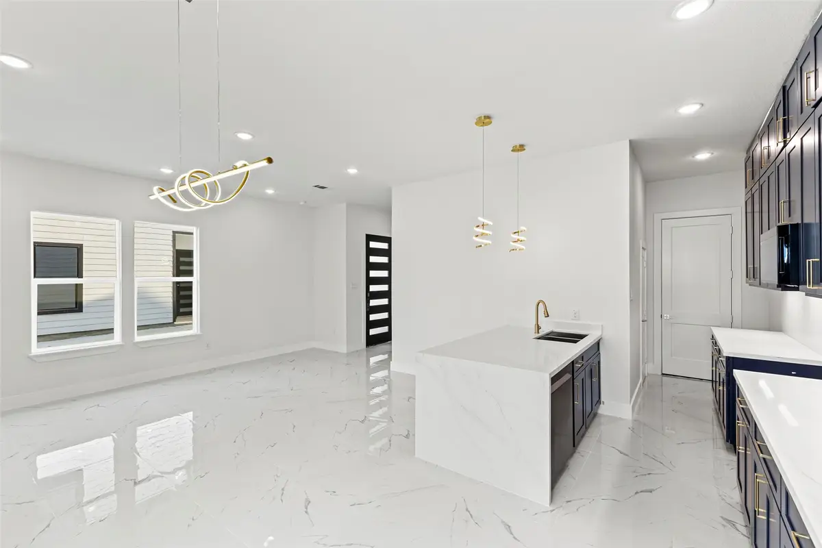 7550 Dyer Street, Houston, TX 77088 - #1