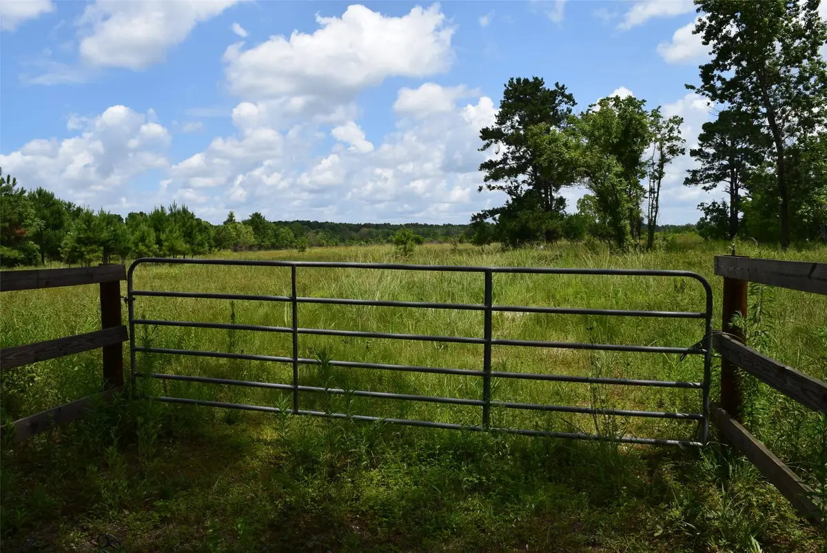 620 County Road 301 N, Dayton, TX 77535 - #1