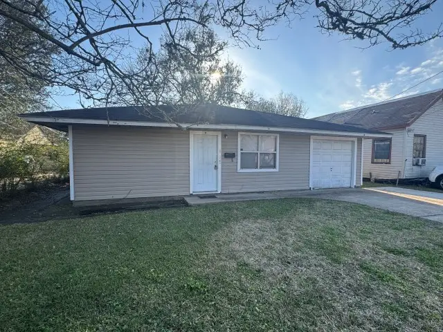 3843 7th Avenue, Port Arthur, UT 77642 - #1