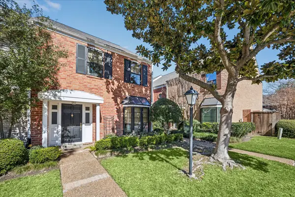 1048 Augusta Drive #1048, Houston, TX 77057