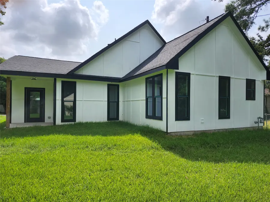 1010 Linden Street, La Marque, TX 77568 - #3