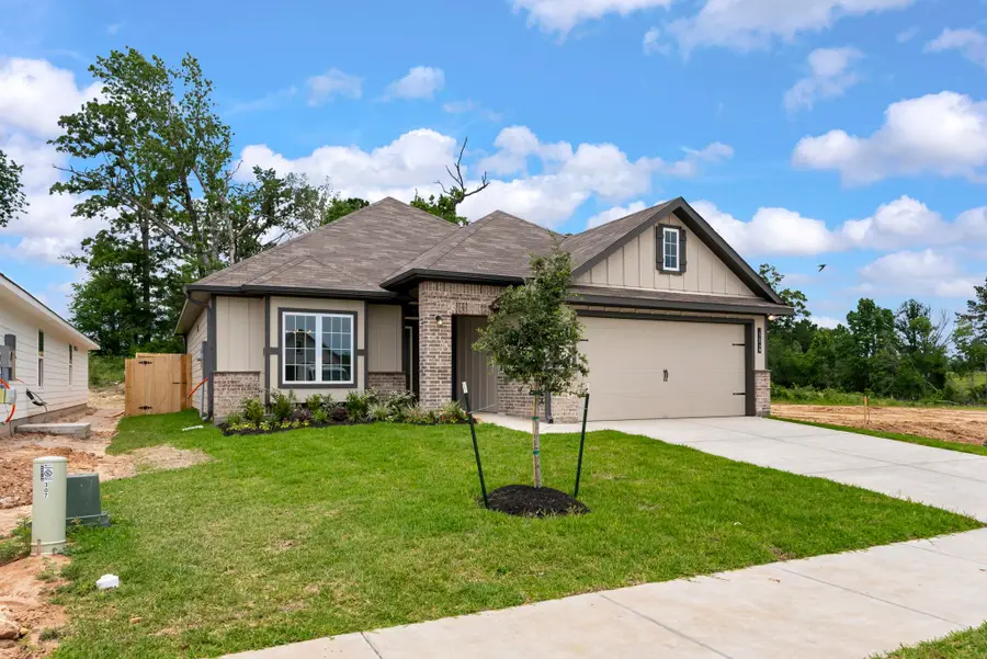 307 Rockbridge Drive, Huntsville, TX 77340 - #2