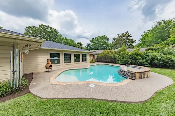 1015 Bluebonnet St, Katy, TX 77493