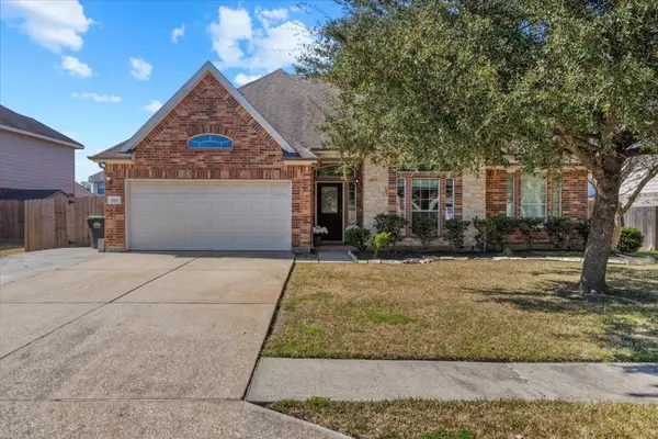 8611 Rocky River Street, Cove, TX 77523