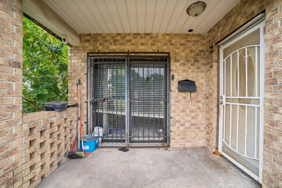 3924 Majestic Street, Houston, TX 77026 - #3
