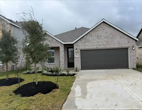 213 Yellow Rosewood Lane, New Caney, TX 77357