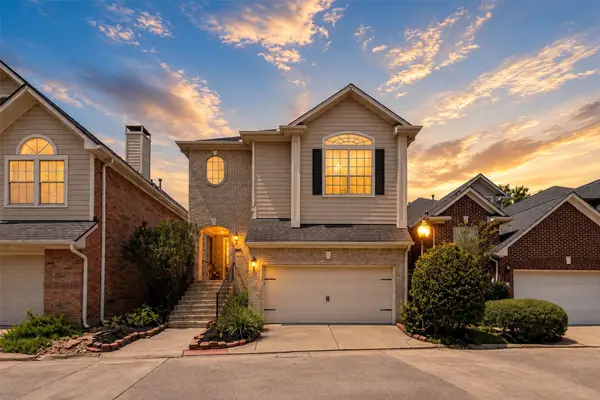 12819 Kingsbridge Lane, Houston, TX 77077