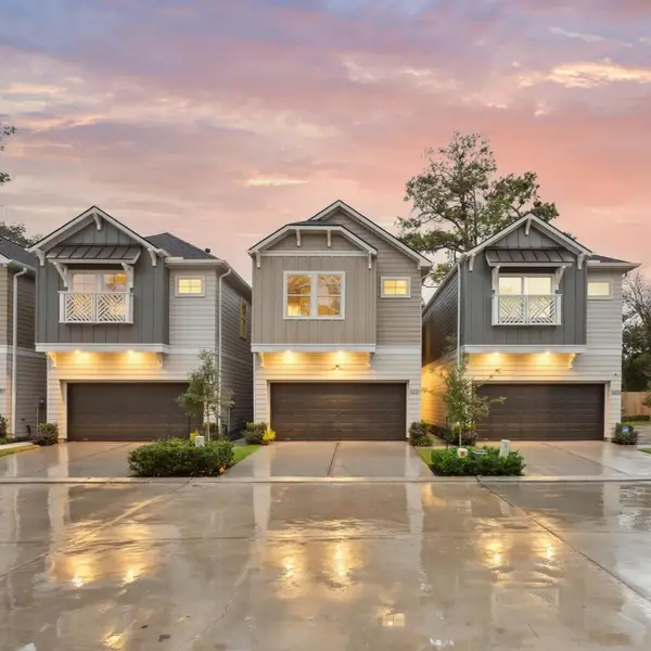 5217 Amber Sunrise Drive, Houston, TX 77018