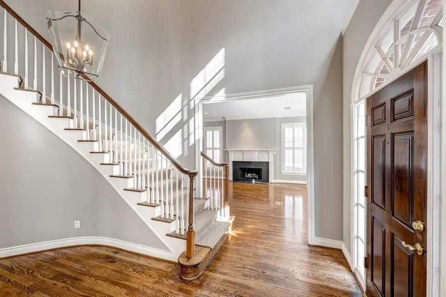 1226 Ripple Creek Drive, Houston, TX 77057 - Image #2