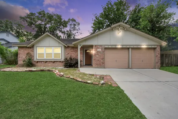 12219 Monticeto Lane, Meadows Place, TX 77477